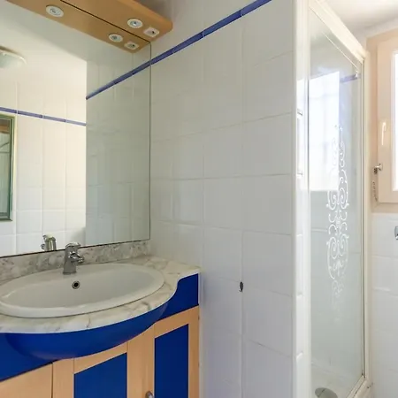 Apartment Le Reflet Du Canigou - - Vue , Terrasses , Parking Leucate